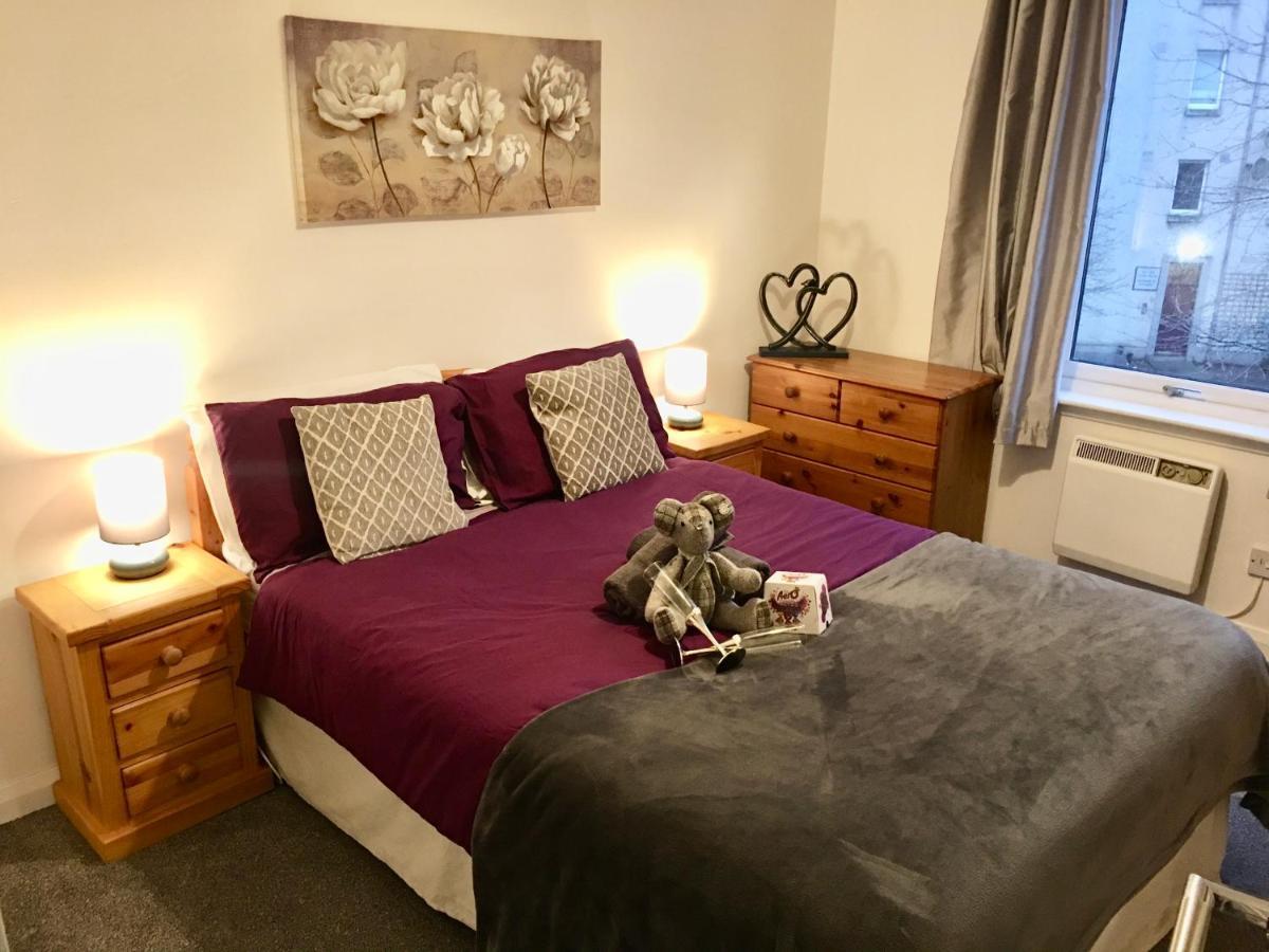 Central Spacious 2 Bedroom By Union Square Free Parking Aberdeen Exteriör bild