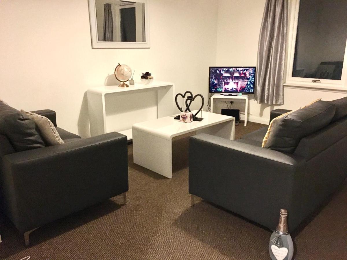Central Spacious 2 Bedroom By Union Square Free Parking Aberdeen Exteriör bild